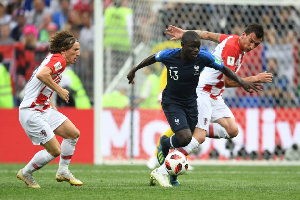 約克用他的 約克用他的